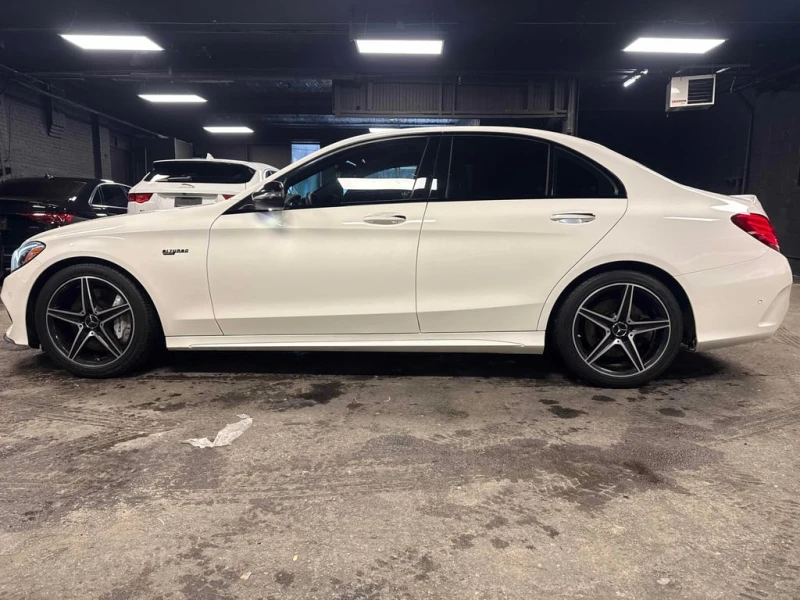 Mercedes-Benz C 43 AMG * CARFAX * БЕЗ ПЪРВОНАЧАЛНА ВНОСКА, снимка 2 - Автомобили и джипове - 52925696