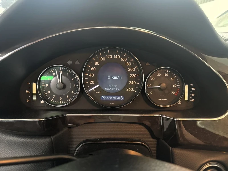 Mercedes-Benz CLS 350 Сервизна История ТОП, снимка 9 - Автомобили и джипове - 52967240