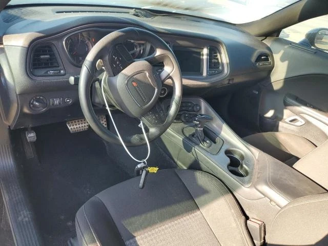 Dodge Challenger, снимка 8 - Автомобили и джипове - 54697812