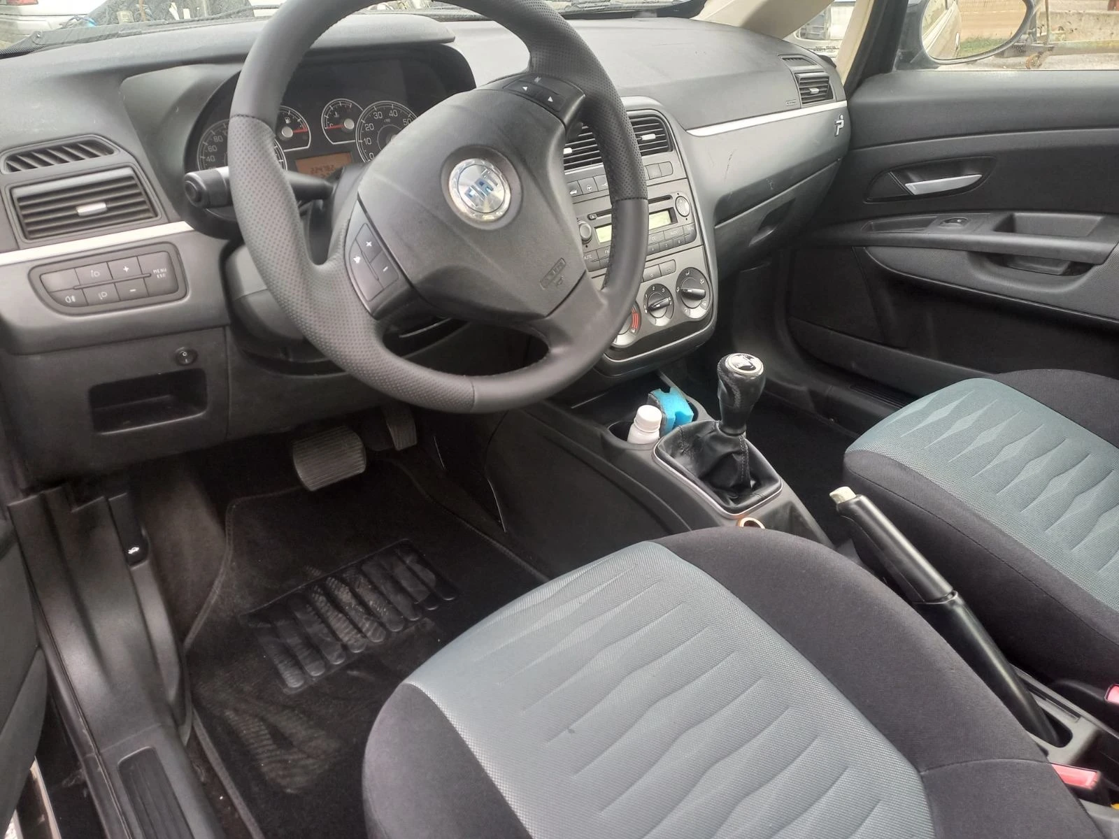 Fiat Punto 1.4 automatic  - изображение 8