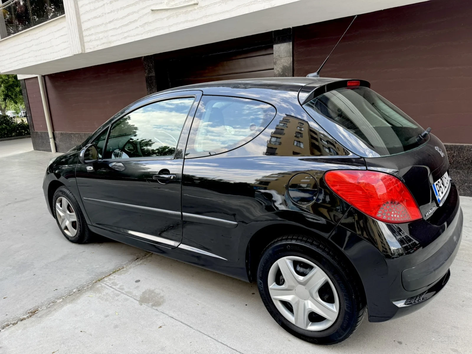 Peugeot 207  - изображение 3