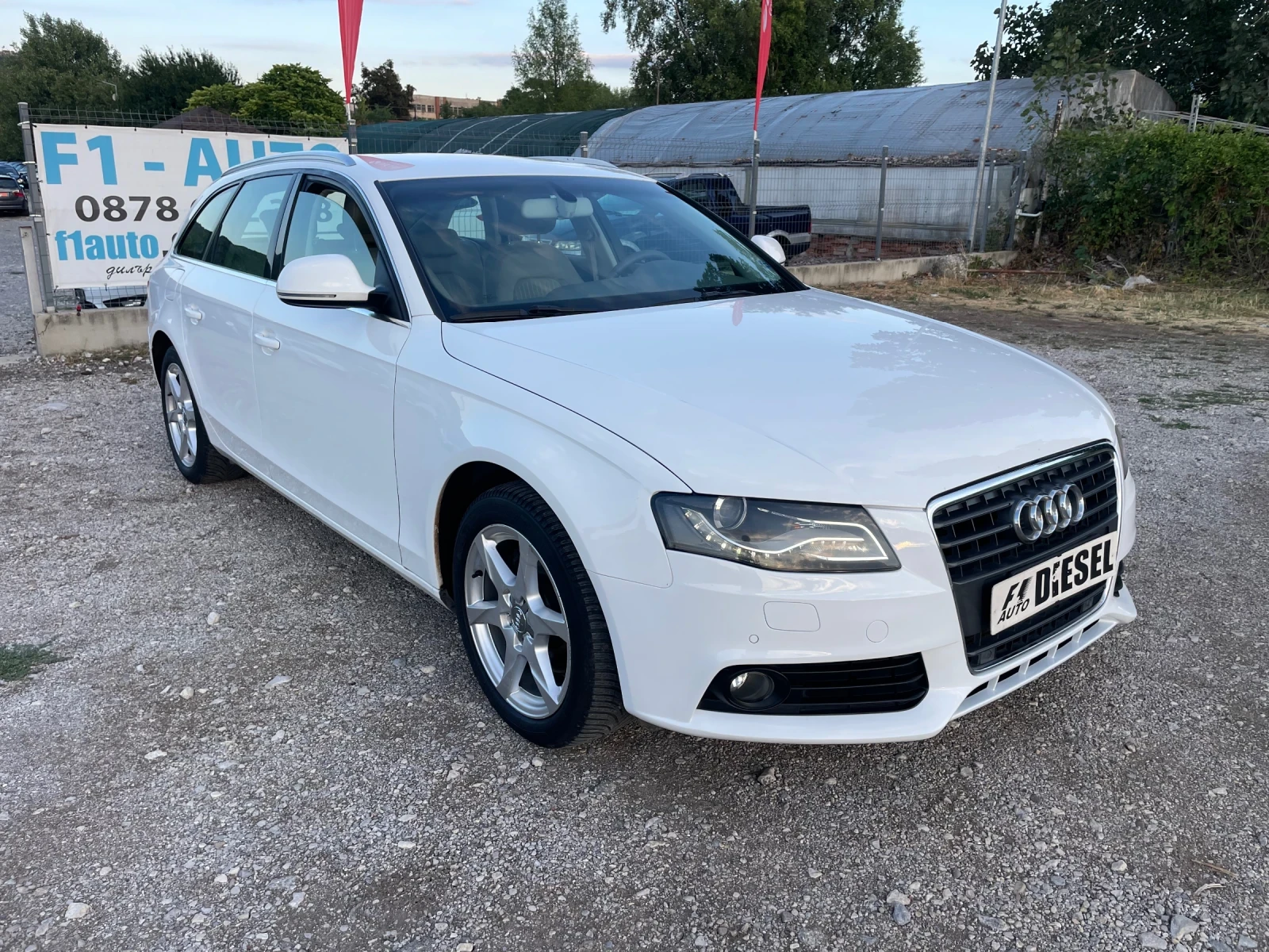 Audi A4 2.0TDI-143-LED-NAVI-KAMERA-ITALIA - изображение 3