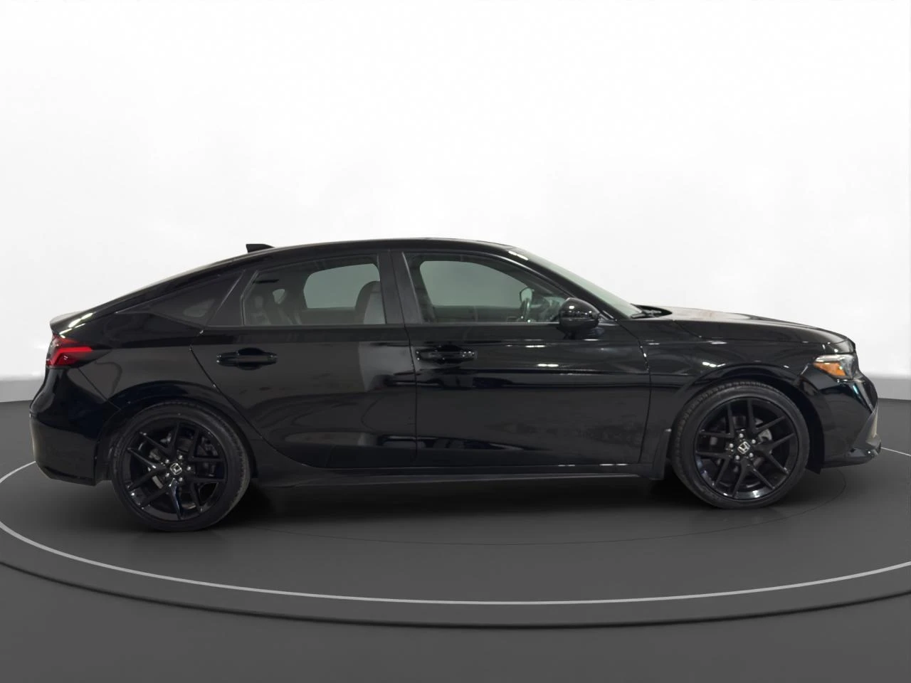 Honda Civic Sport 1.5T CVT Liftback - изображение 4