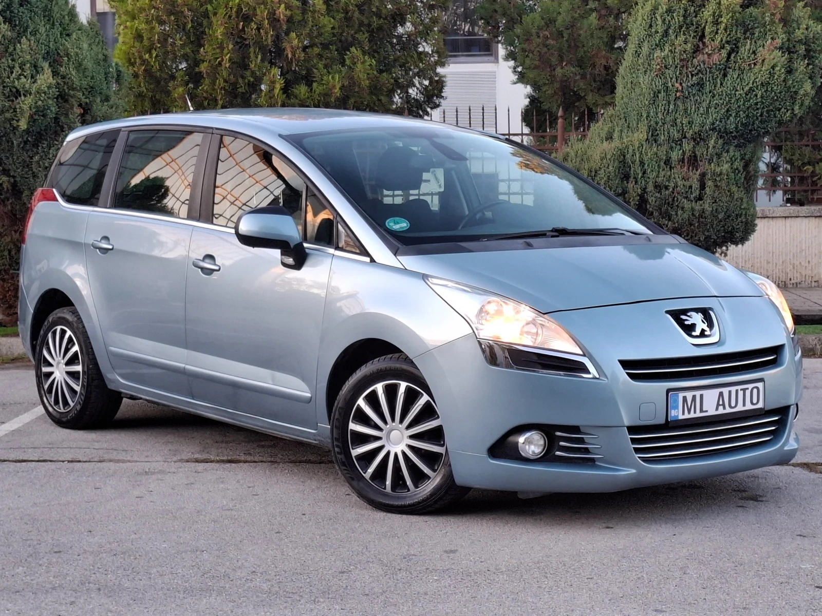 Peugeot 5008 1.6HDI 112hp * EURO 5 * КЛИМАТРОНИК * ЛИЗИНГ  *  | Mobile.bg — изображение 17