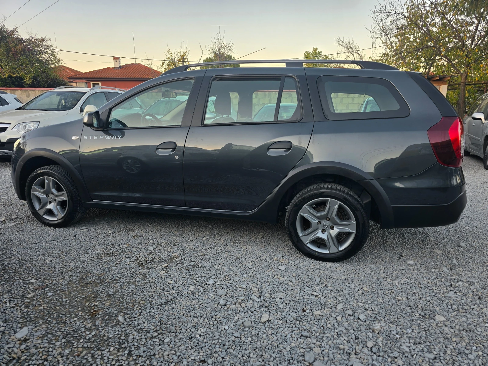 Dacia Logan STEPWAY-1.5DCI-FACE-ЕВРО 6В-НАВИГАЦИЯ - изображение 3