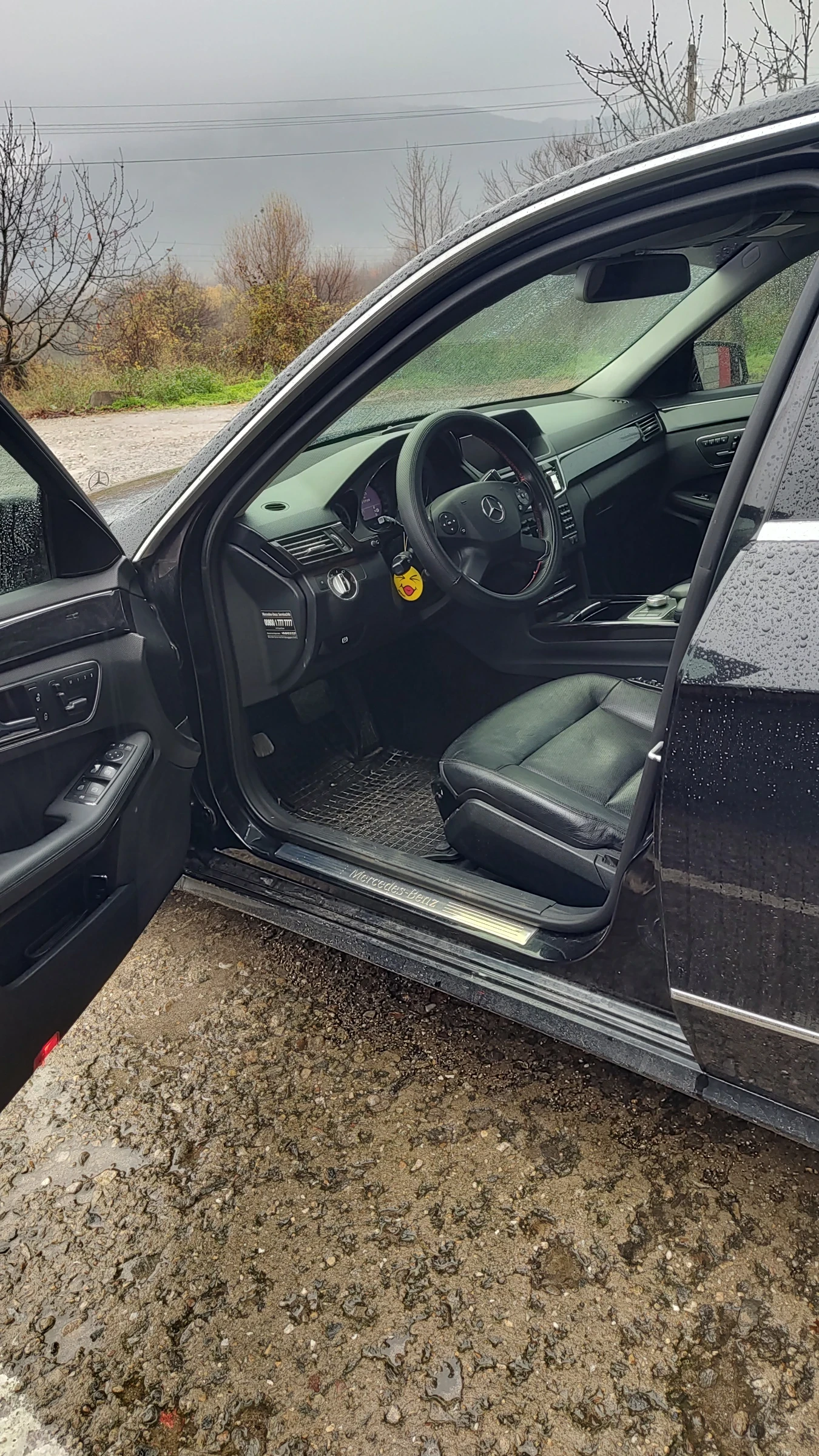 Mercedes-Benz E 350  - изображение 3