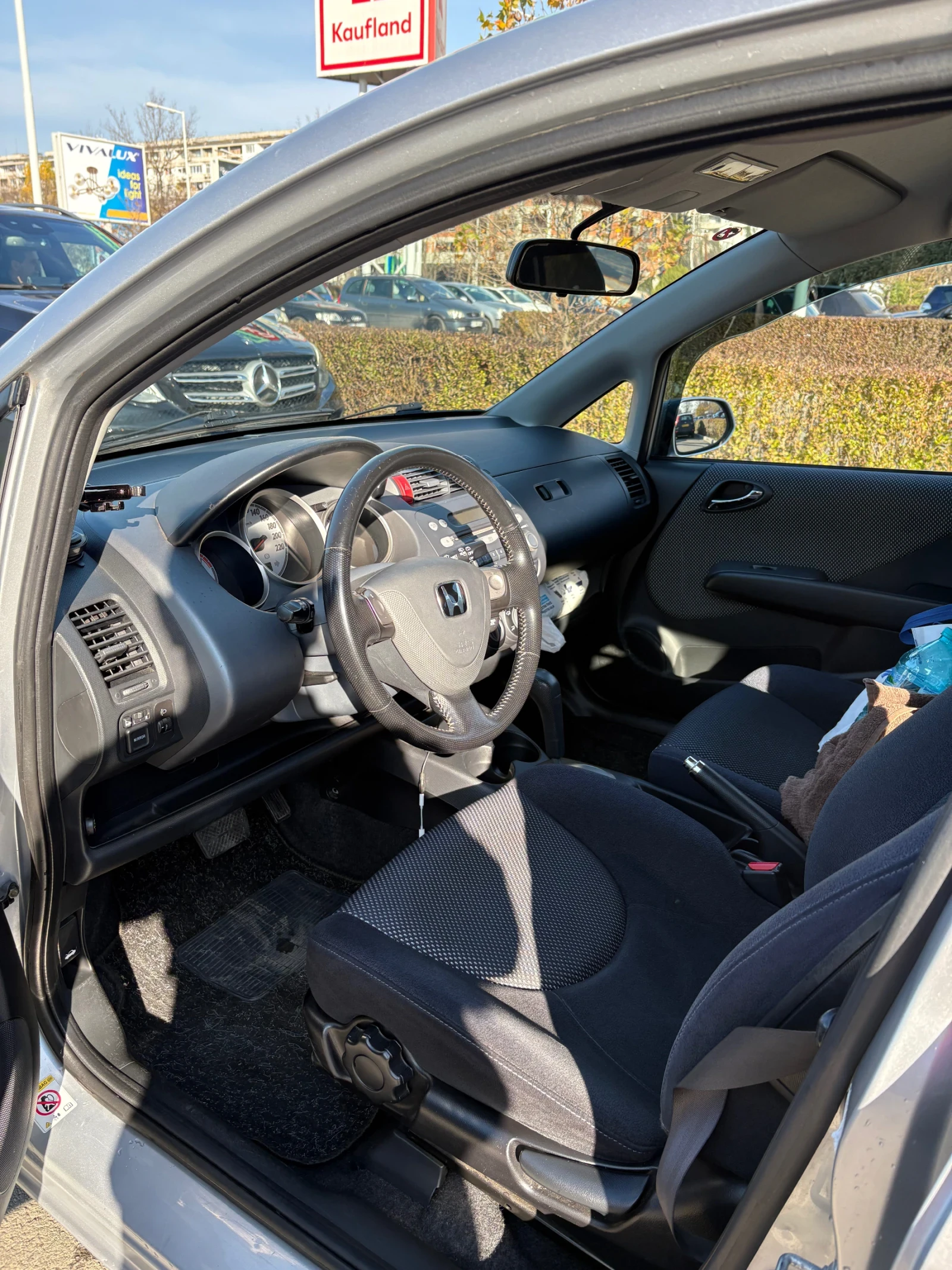 Honda Jazz  - изображение 10