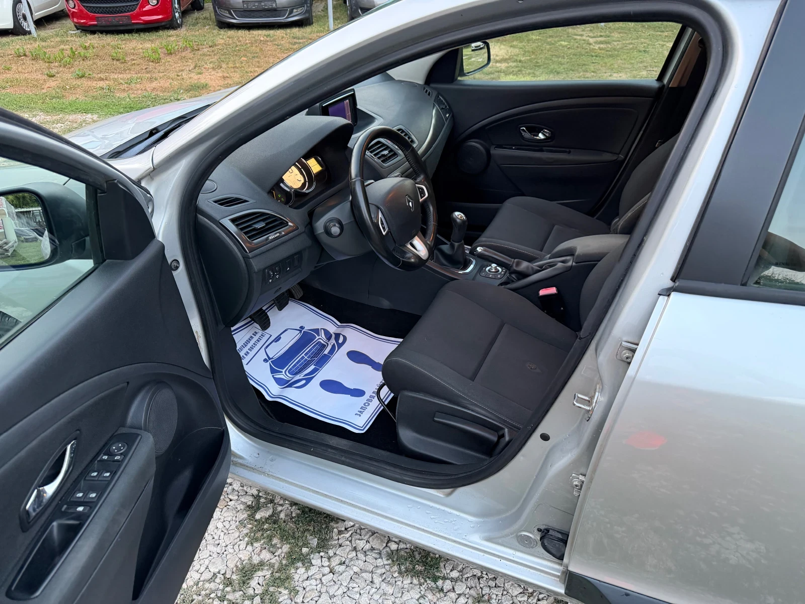 Renault Megane 1.5 dci / Navi / Euro 5 | Mobile.bg � ����������� 11