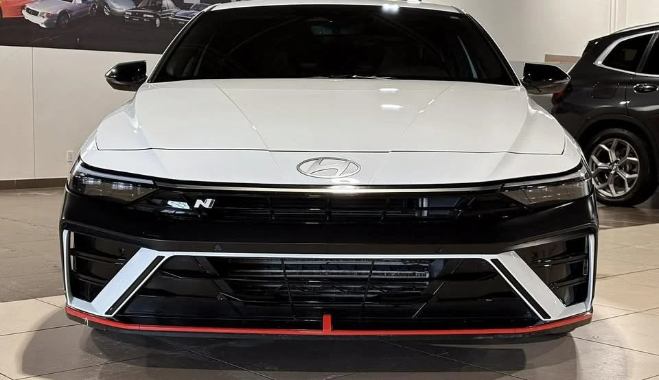 Hyundai Elantra  n base С РЕГИСТРАЦИЯ&АВТО КРЕДИТ - изображение 3