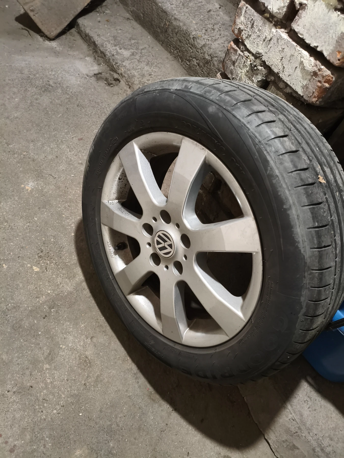 VW Golf  Golf 5 1.9 tdi, снимка 11 - Автомобили и джипове - 53667287