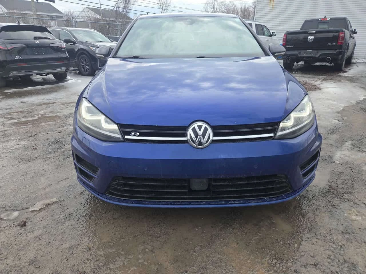 VW Golf R / Fender Music / Camera /DISTRONIC, снимка 6 - Автомобили и джипове - 53868386