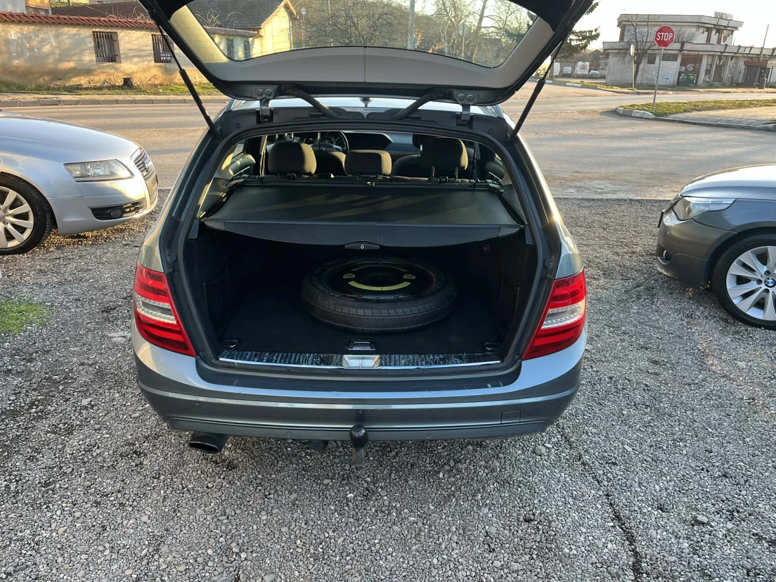 Mercedes-Benz C 220 С регистрация , снимка 6 - Автомобили и джипове - 53960468