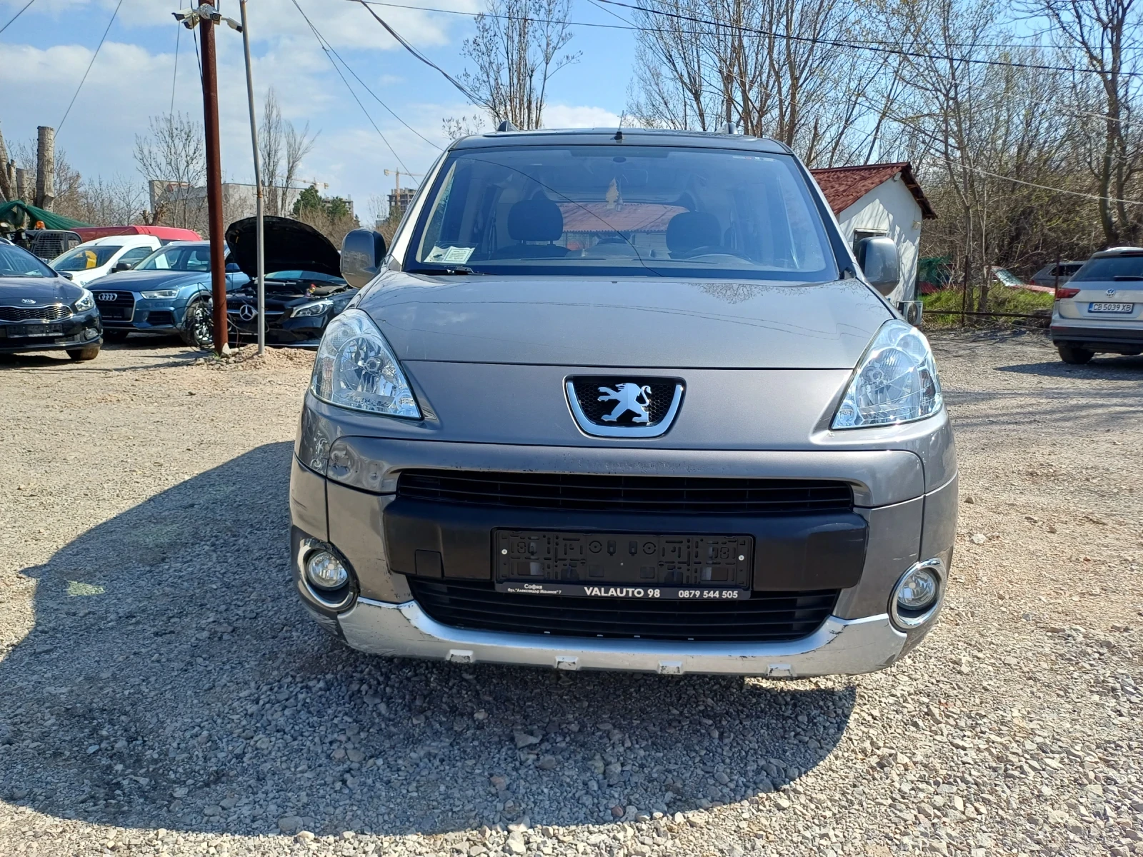 Peugeot Partner 1.6 i TeePee LPG, снимка 2 - Автомобили и джипове - 53975968