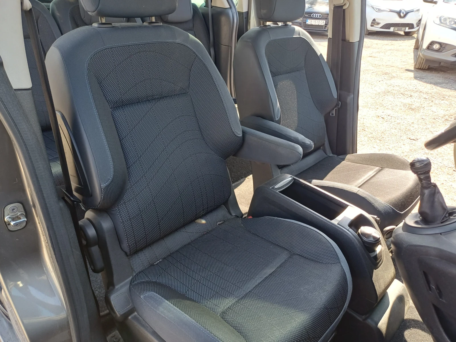 Peugeot Partner 1.6 i TeePee LPG, снимка 14 - Автомобили и джипове - 53975968