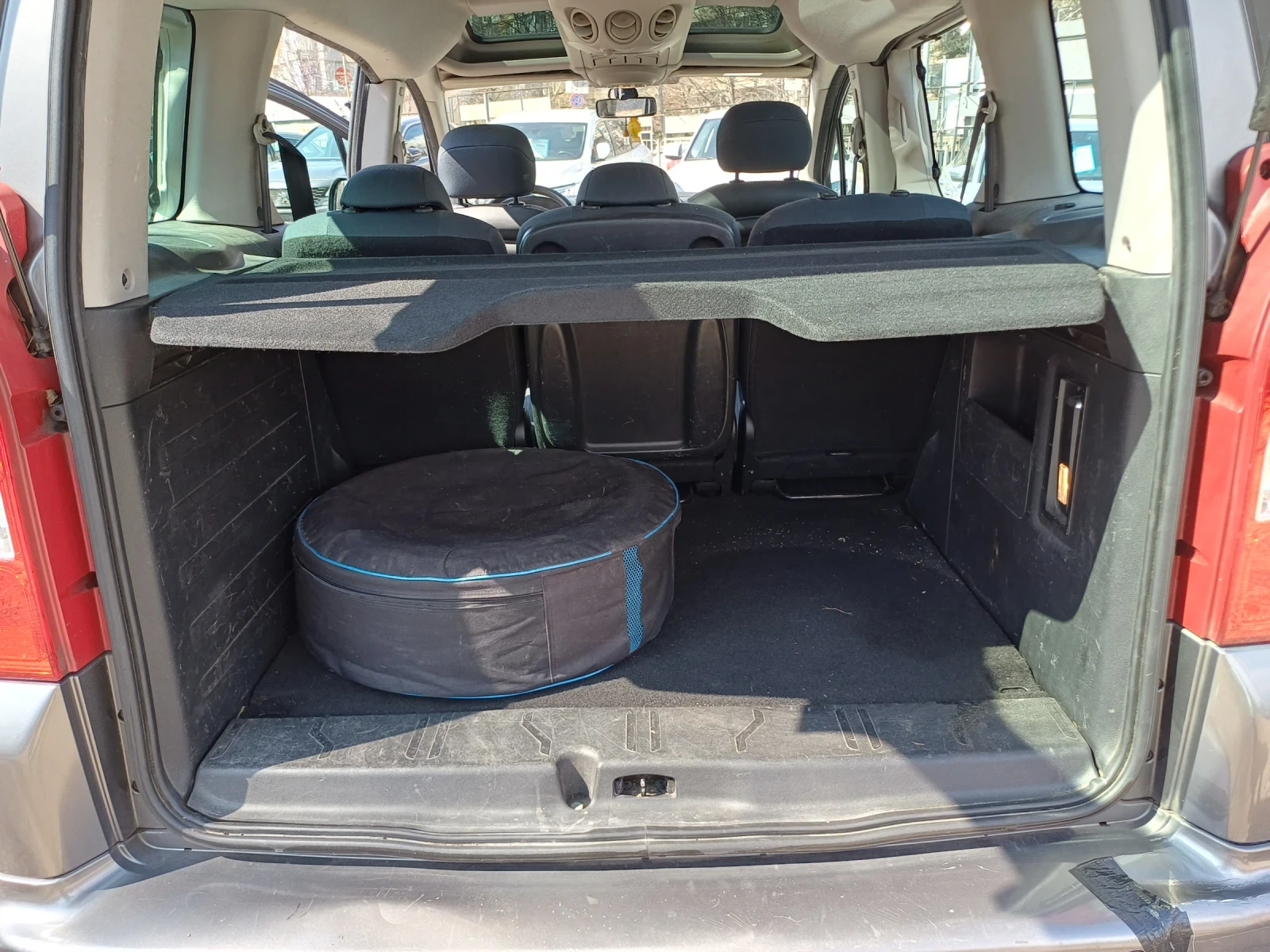 Peugeot Partner 1.6 i TeePee LPG, снимка 11 - Автомобили и джипове - 53975968