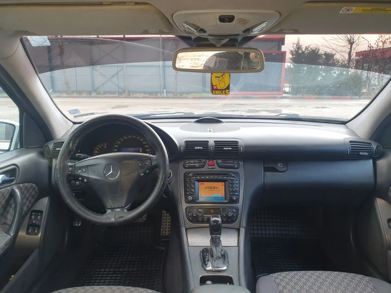 Mercedes-Benz C 270, снимка 5 - Автомобили и джипове - 54019547