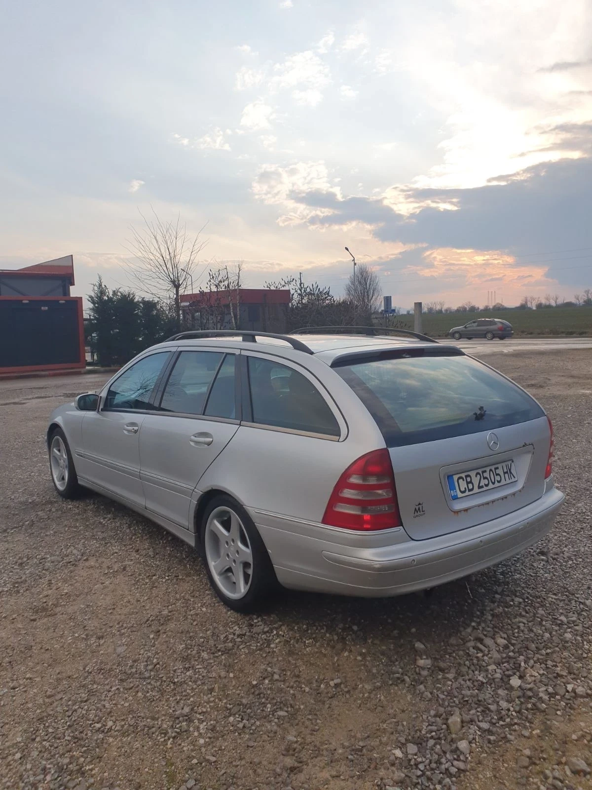 Mercedes-Benz C 270, снимка 3 - Автомобили и джипове - 54019547