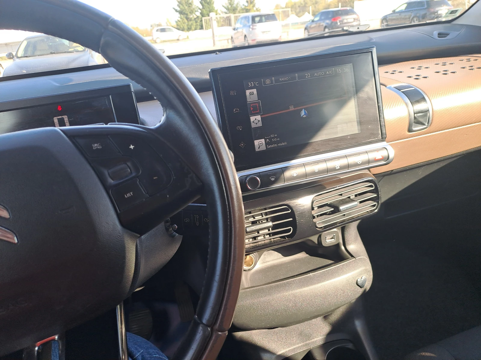 Citroen C4 Cactus 1.2i EURO 6B, снимка 9 - Автомобили и джипове - 54201080