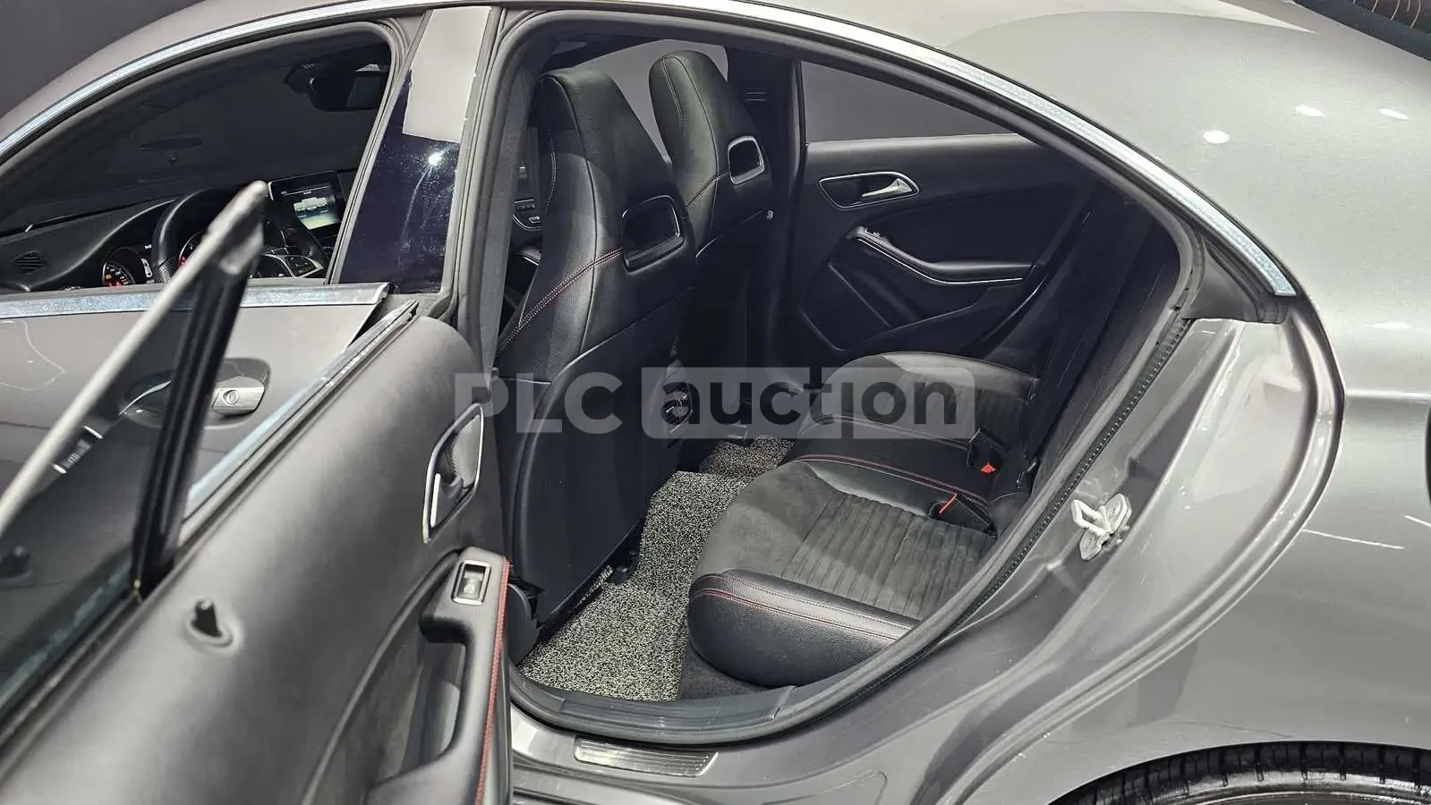 Mercedes-Benz CLA 220 4MATIC| CAM| �������| �����| ���.��������� | Mobile.bg � ����������� 11