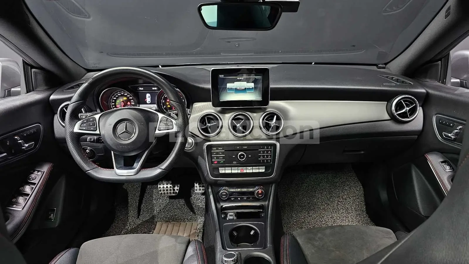 Mercedes-Benz CLA 220 4MATIC| CAM| �������| �����| ���.��������� | Mobile.bg � ����������� 6
