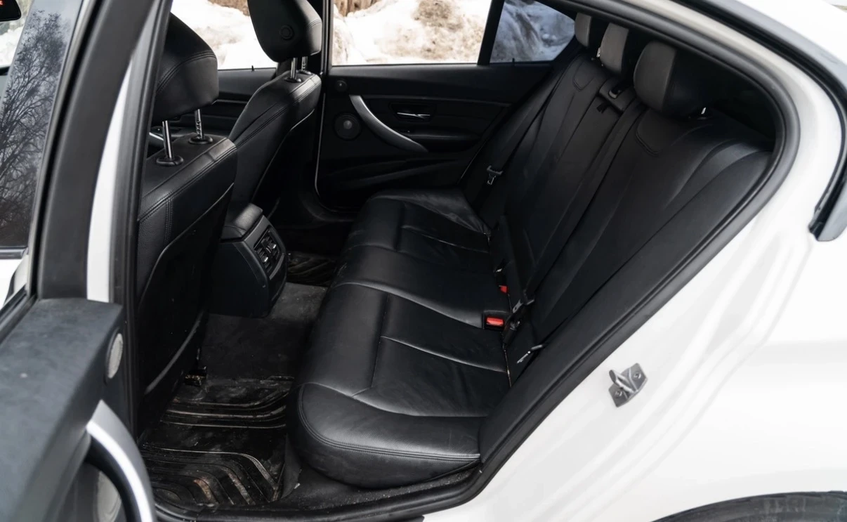 BMW 335 I XDRIVE * M ПАКЕТ * ШИБЕДАХ * ПОДГРЕВ * CARFAX * , снимка 13 - Автомобили и джипове - 55177915