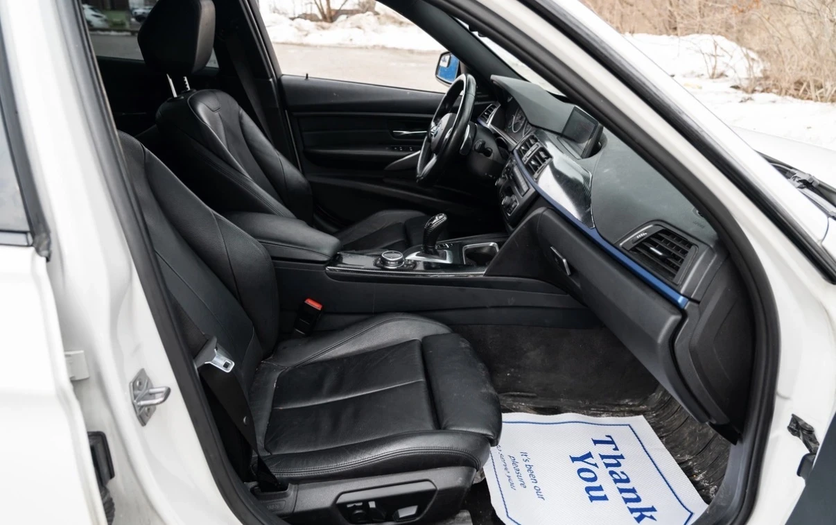 BMW 335 I XDRIVE * M ПАКЕТ * ШИБЕДАХ * ПОДГРЕВ * CARFAX * , снимка 11 - Автомобили и джипове - 55177915