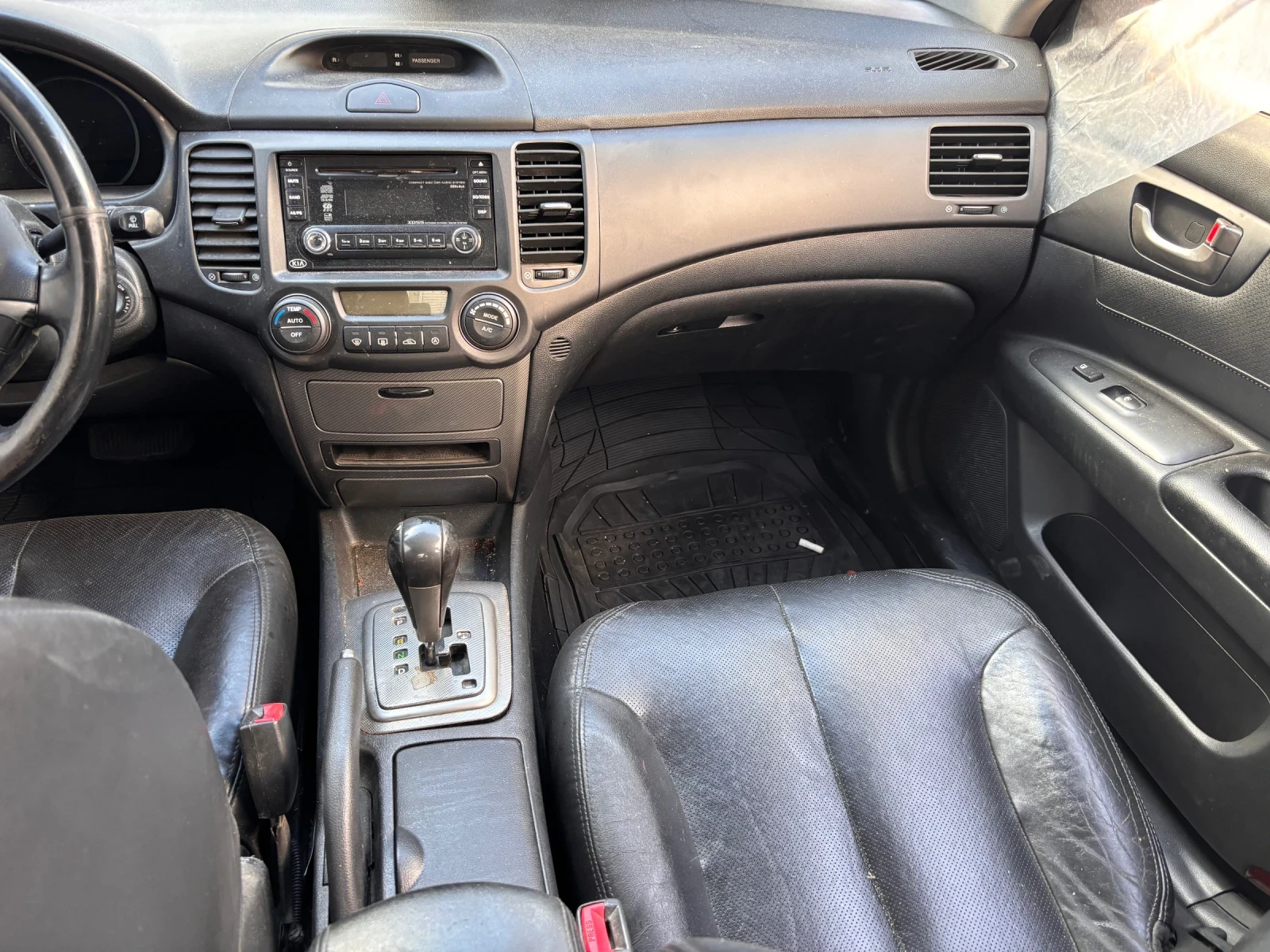 Kia Magentis 2.0 CRDi, снимка 6 - Автомобили и джипове - 55324875