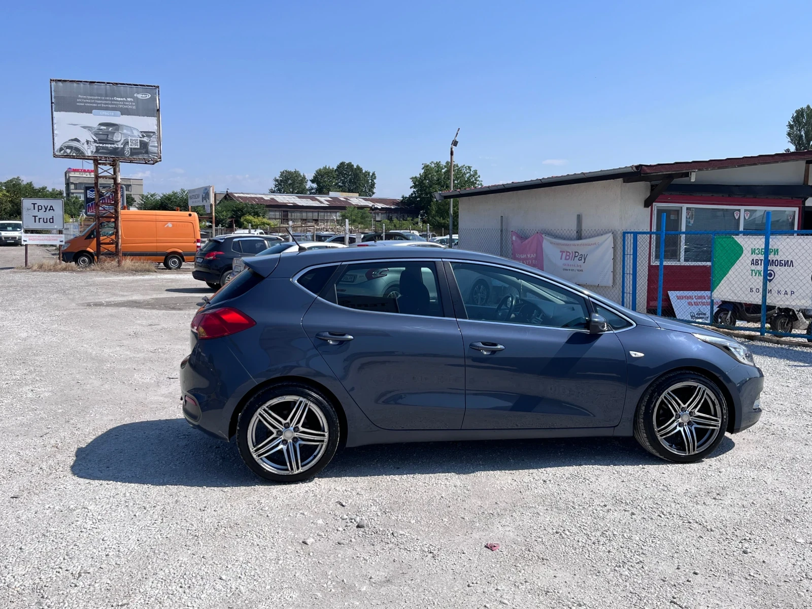 Kia Ceed, снимка 7 - Автомобили и джипове - 55381281