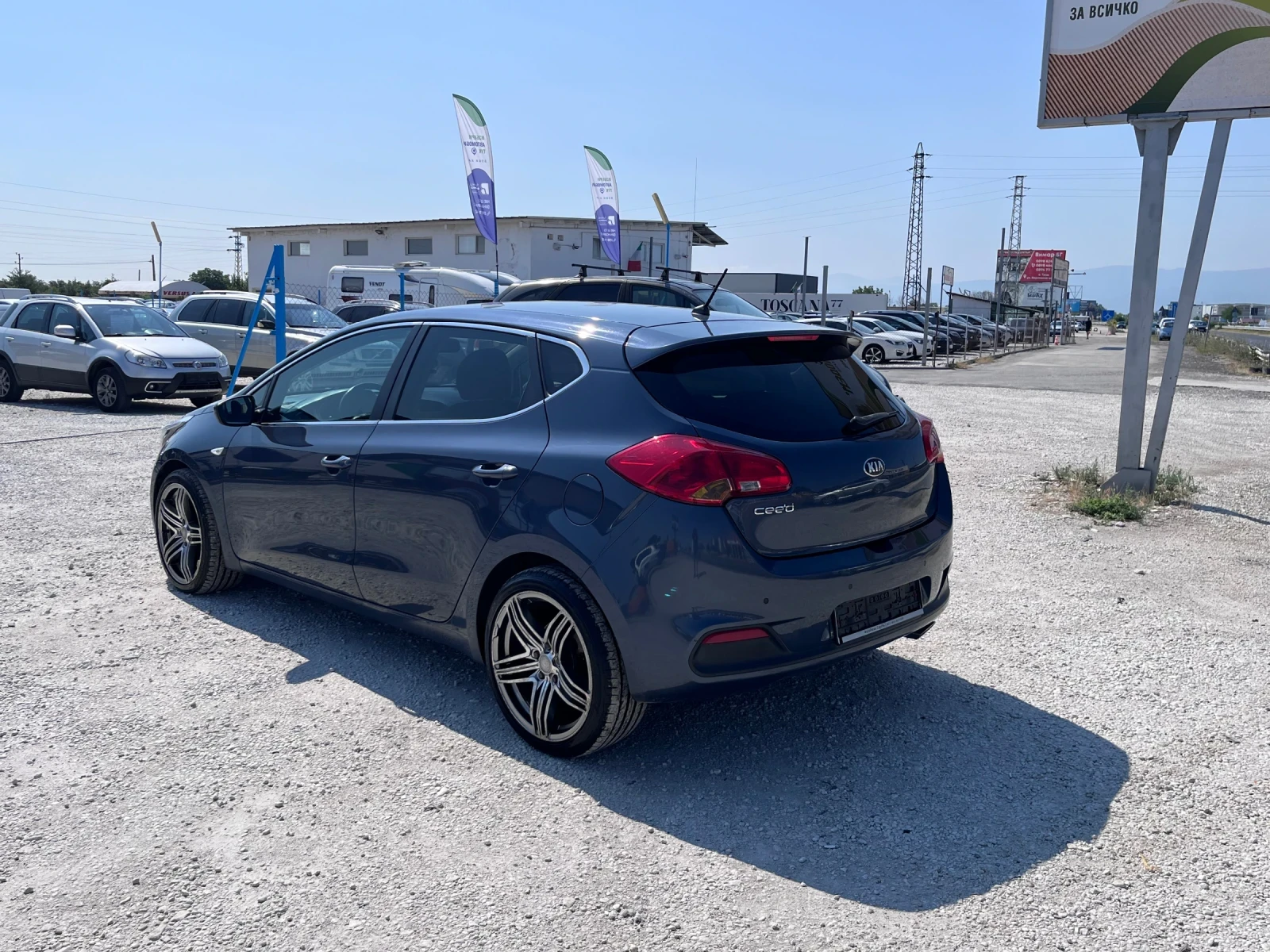 Kia Ceed, снимка 4 - Автомобили и джипове - 55381281