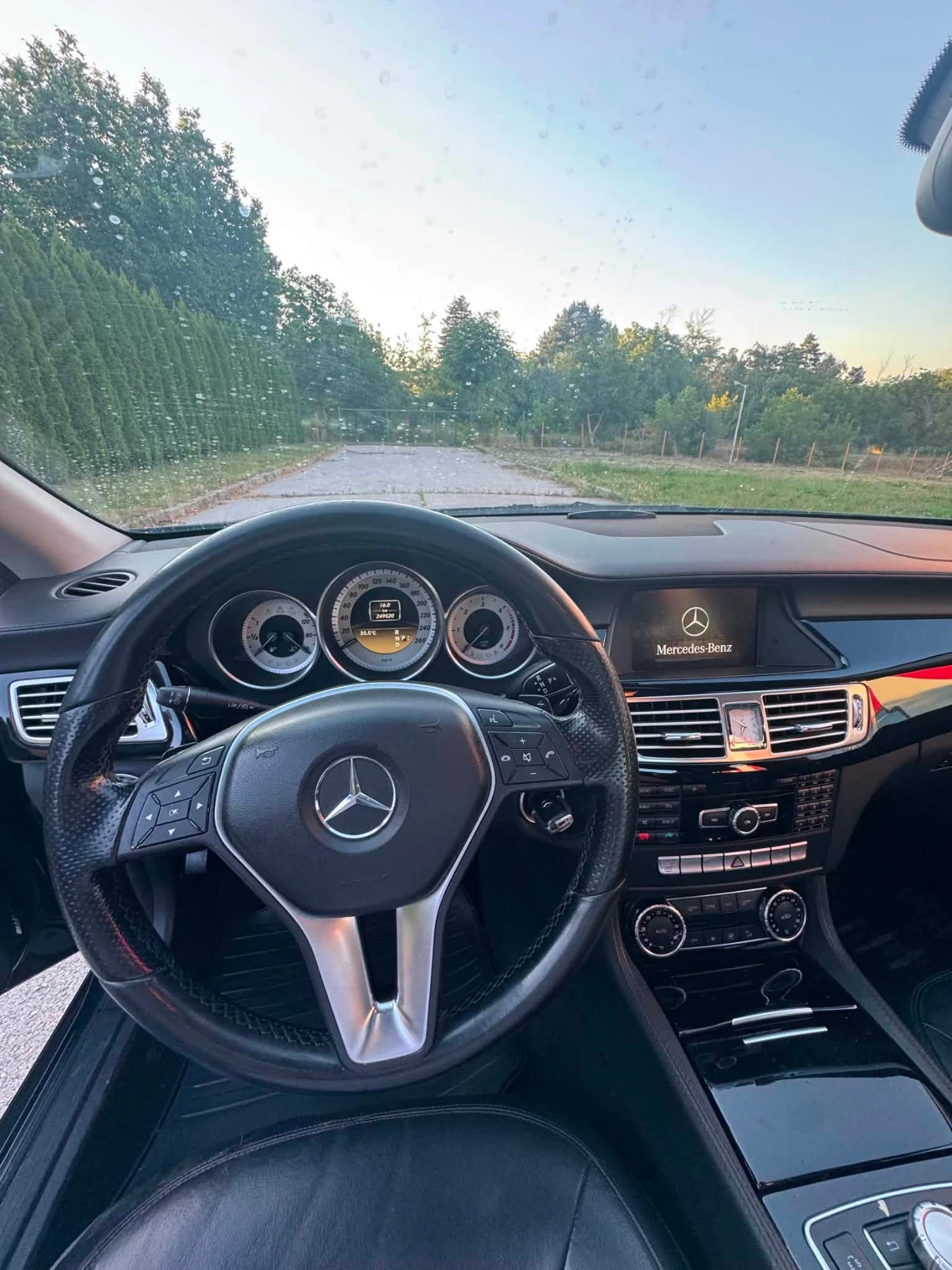 Mercedes-Benz CLS 350, снимка 14 - Автомобили и джипове - 55481102