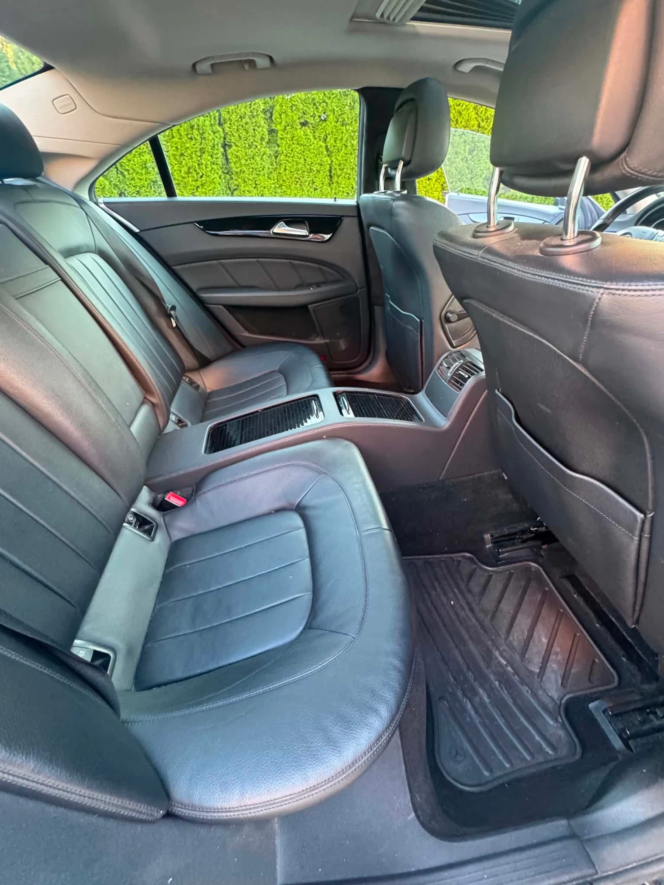 Mercedes-Benz CLS 350, снимка 10 - Автомобили и джипове - 55481102