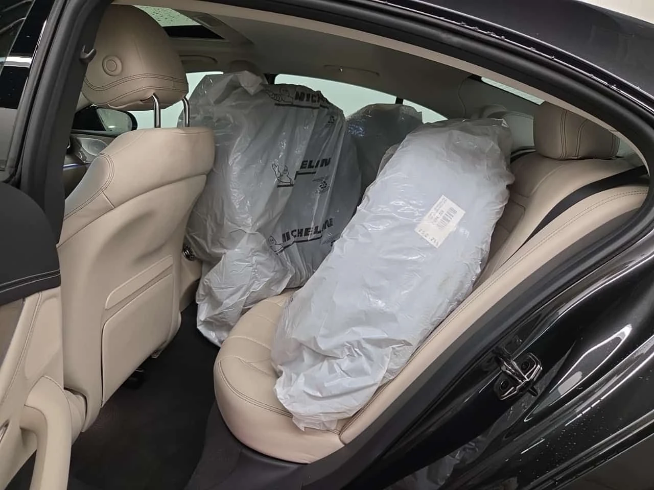 Mercedes-Benz CLS 53 AMG * CARFAX * ОПЦИЯ ЗА ФИНАНСИРАНЕ, снимка 10 - Автомобили и джипове - 55565989