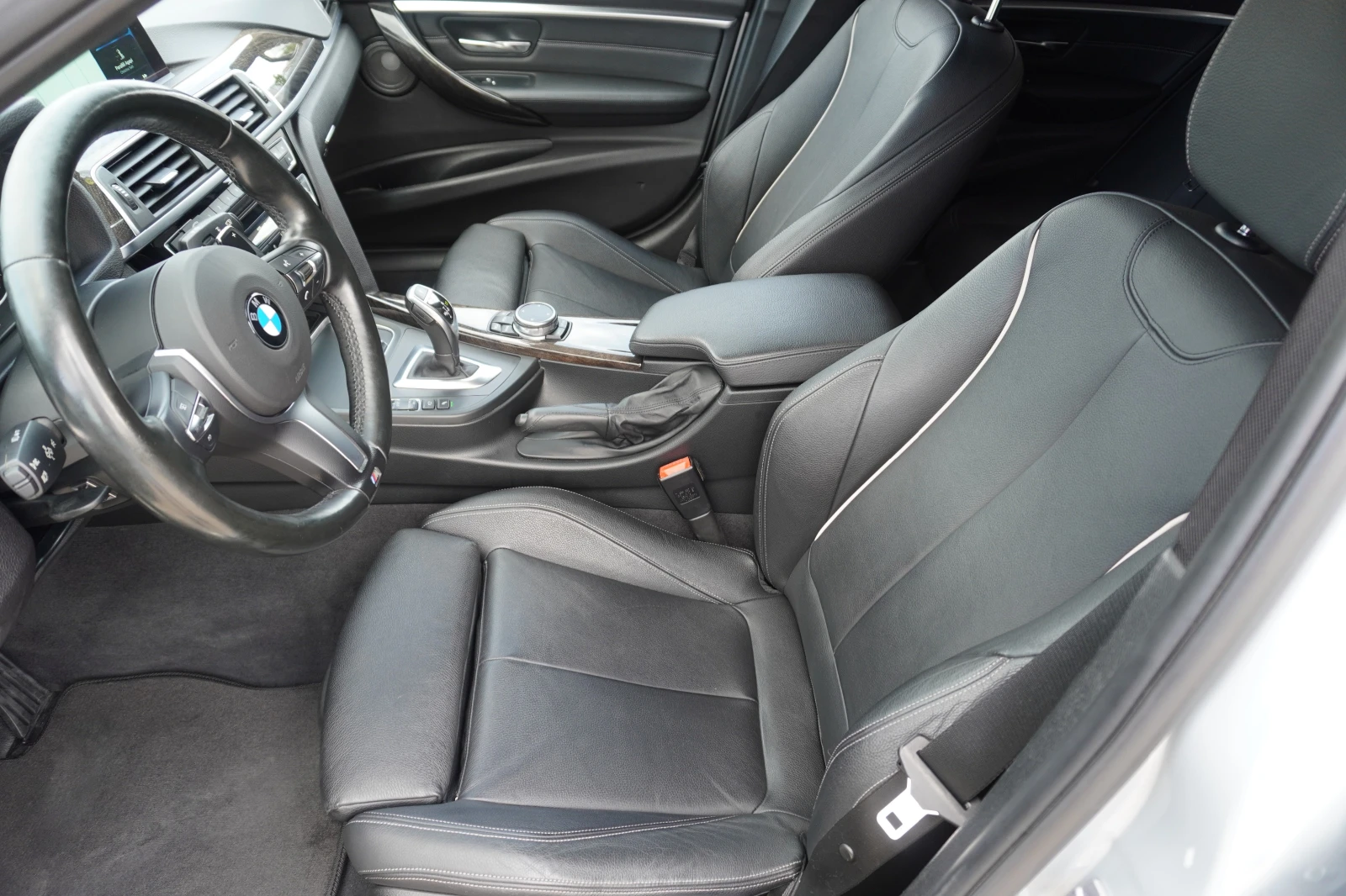 BMW 340 xDrive, снимка 9 - Автомобили и джипове - 55656666
