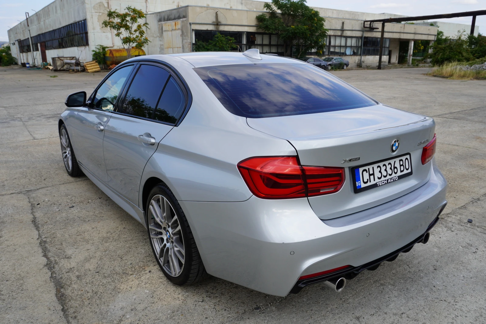 BMW 340 xDrive, снимка 3 - Автомобили и джипове - 55656666