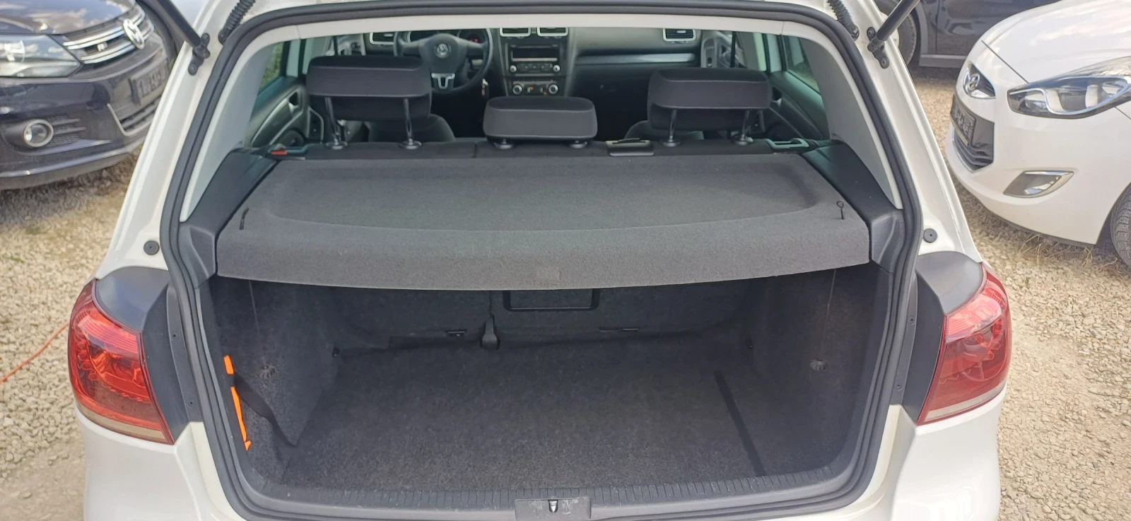 VW Golf, снимка 14 - Автомобили и джипове - 55675498