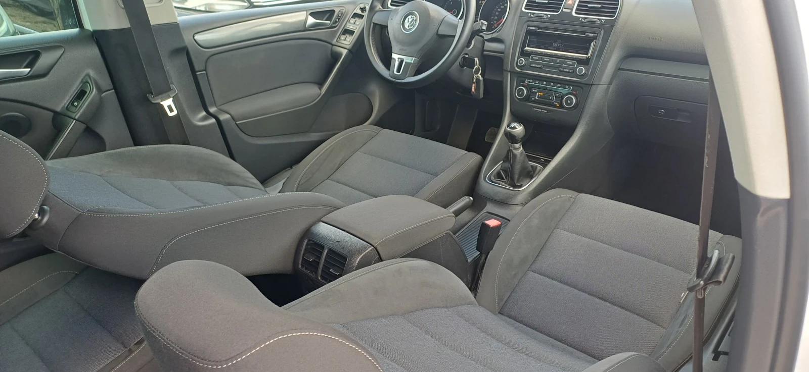 VW Golf, снимка 11 - Автомобили и джипове - 55675498