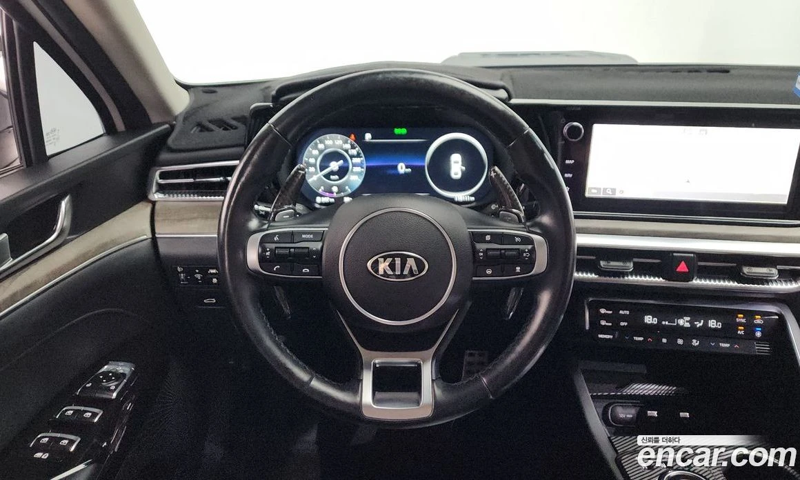 Kia K5 2.0 Noblesse, снимка 13 - Автомобили и джипове - 55826758