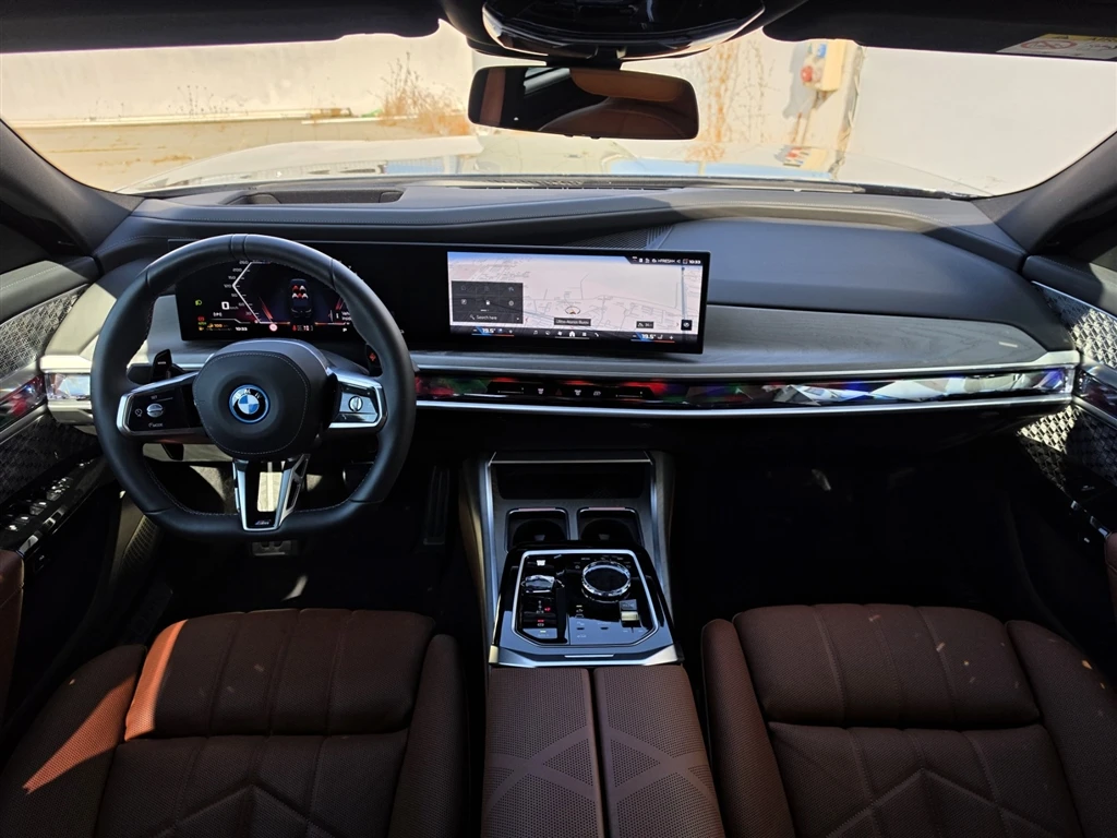 BMW 760 xDrive, снимка 7 - Автомобили и джипове - 56092702