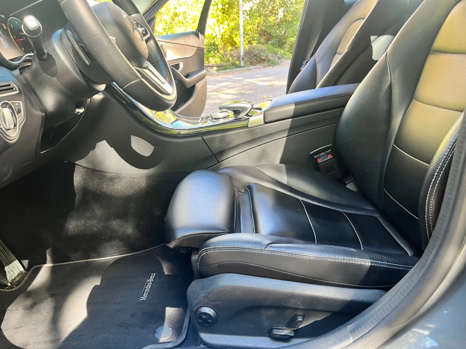 Mercedes-Benz C 220, снимка 14 - Автомобили и джипове - 56338436