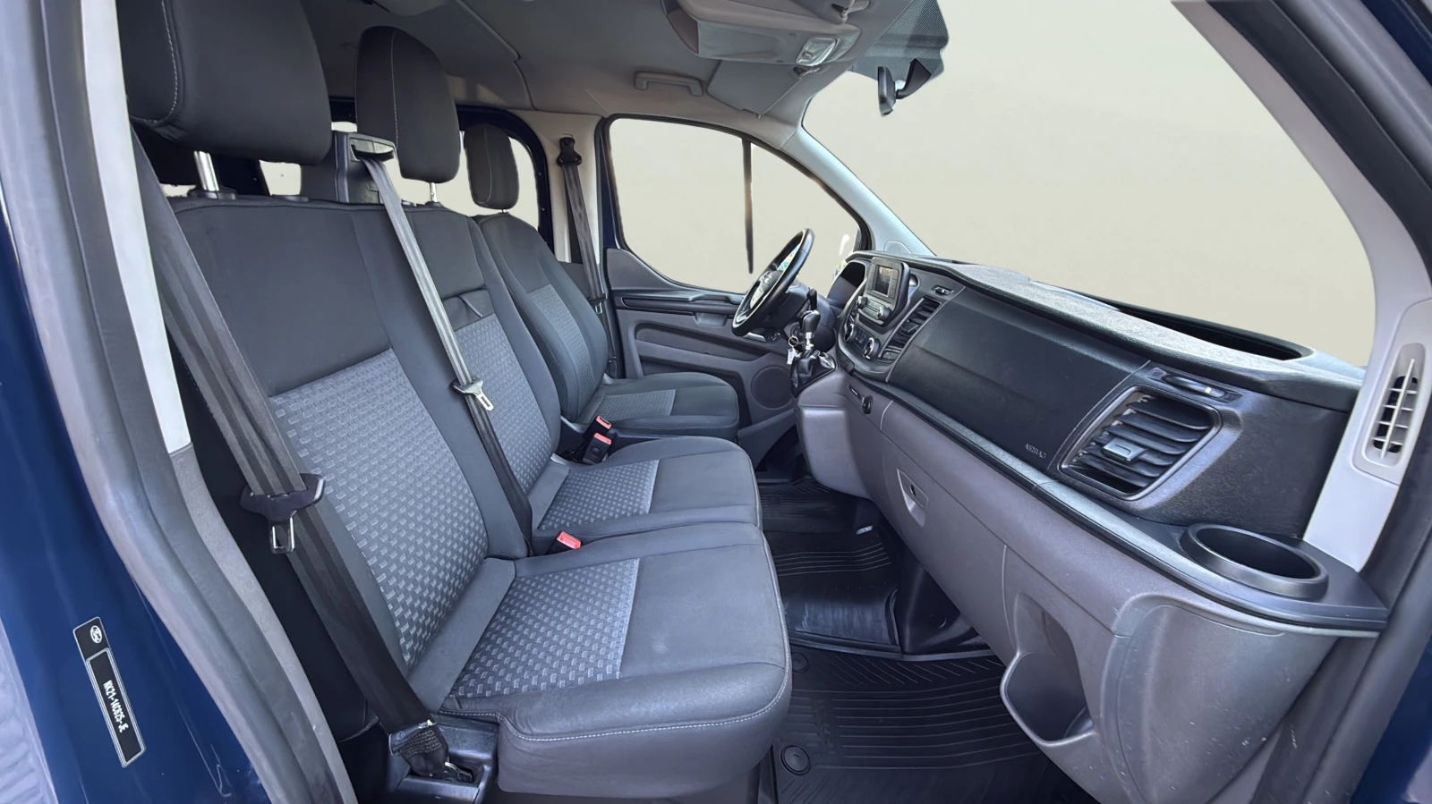 Ford Transit Custom 2.0 EcoBlue, снимка 10 - Автомобили и джипове - 56730364