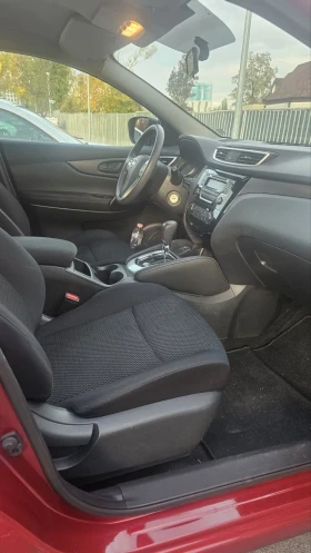 Nissan Qashqai 1.2 dig-t автоматик, снимка 9