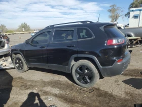 Jeep Cherokee LATITUDE PLUS 4X4 КРАЙНА ЦЕНА ДО БЪЛГАРИЯ!, снимка 4