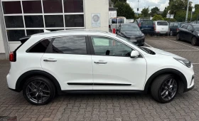 Kia Niro SPIRIT/204HP/NAVI/AMBI/CARPLAY/CAM/KLESS/567f - 54299 лв. - 92946164 4
