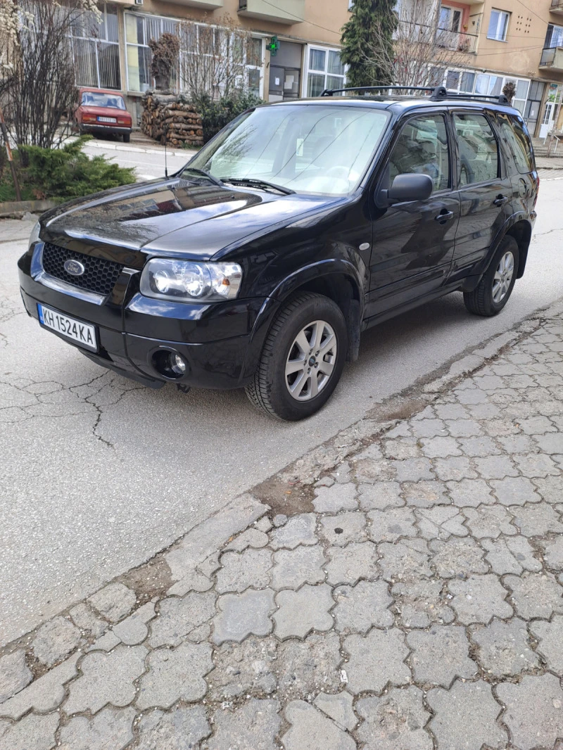 Ford Maverick 2.3i 4x4 Щвейцария ТОП ОФЕРТА!!!, снимка 3 - Автомобили и джипове - 45854170