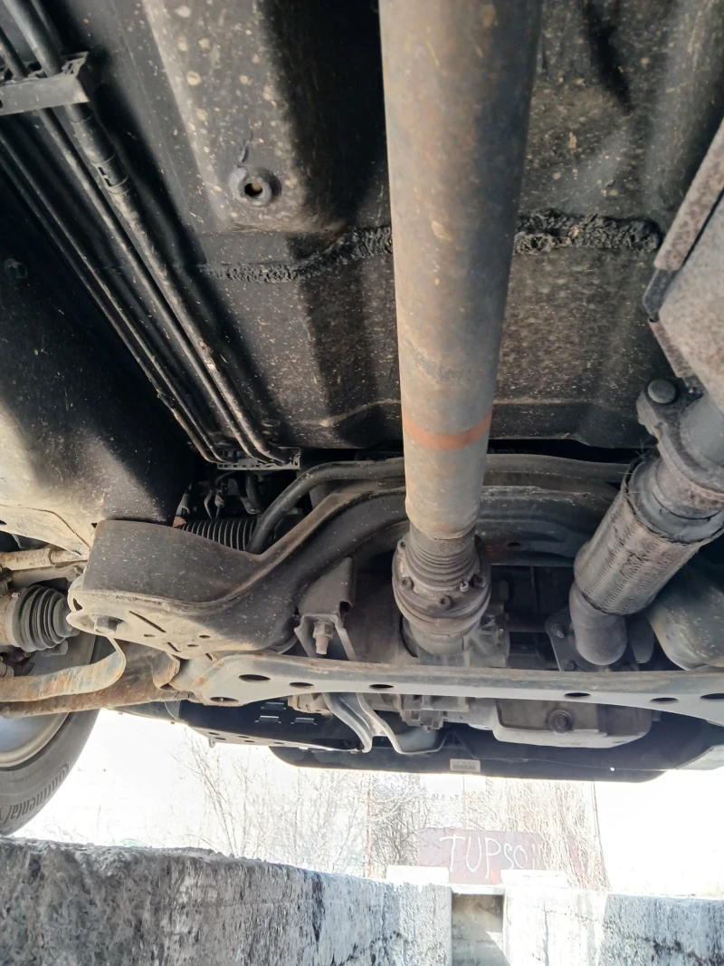 Ford Maverick 2.3i 4x4 Щвейцария ТОП ОФЕРТА!!!, снимка 15 - Автомобили и джипове - 48826453