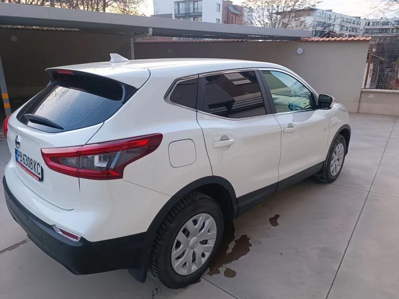 Nissan Qashqai, снимка 16 - Автомобили и джипове - 48984947