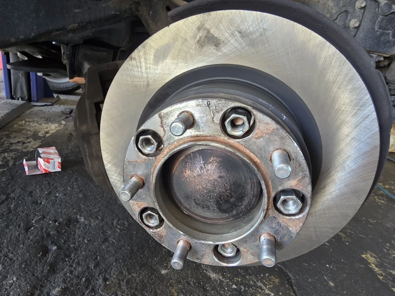 Lexus LX 570, снимка 3 - Автомобили и джипове - 52243602