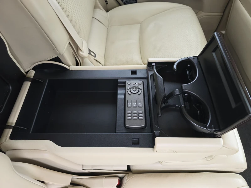 Lexus LX 570, снимка 14 - Автомобили и джипове - 52243602