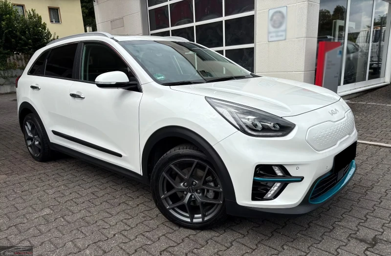 Kia Niro SPIRIT/204HP/NAVI/AMBI/CARPLAY/CAM/KLESS/567f, снимка 3 - Автомобили и джипове - 51342931