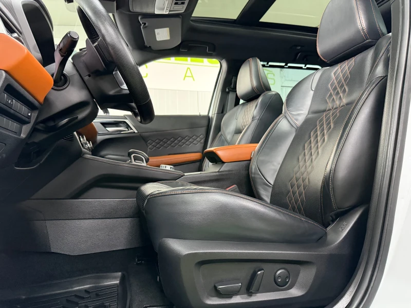 Mitsubishi Outlander SEL S-AWC 4x4 Най-Високо Ниво, снимка 10 - Автомобили и джипове - 53156683